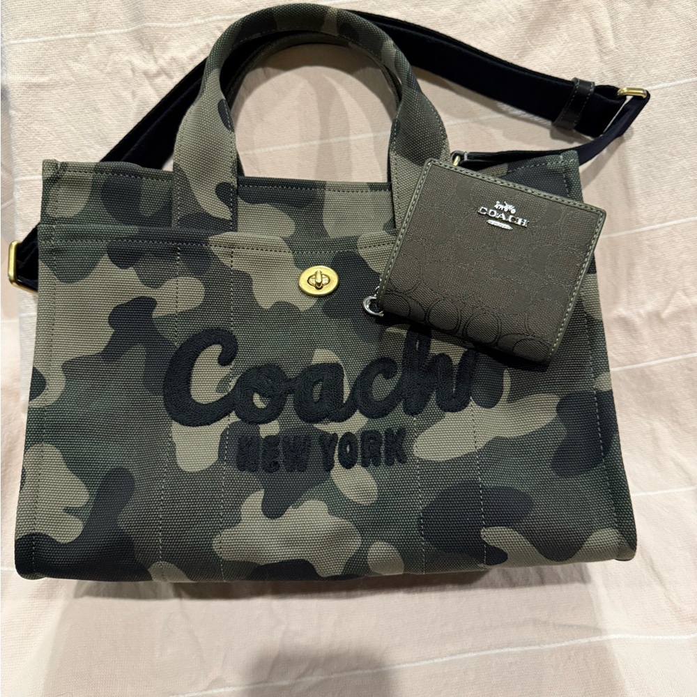 Coach Camo Cargo Tote Bag and Wallet. NWOT